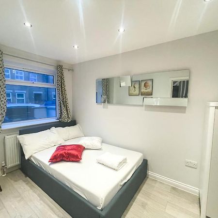 2A Seymour Road Villa Sutton  Kültér fotó