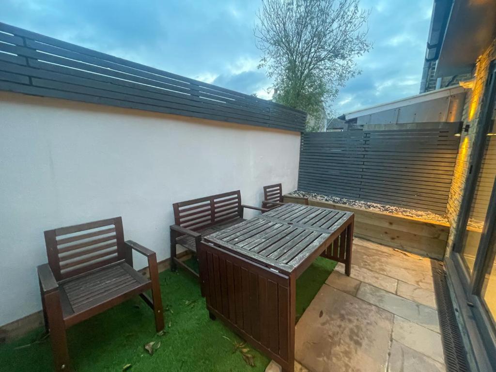 2A Seymour Road Villa Sutton  Kültér fotó